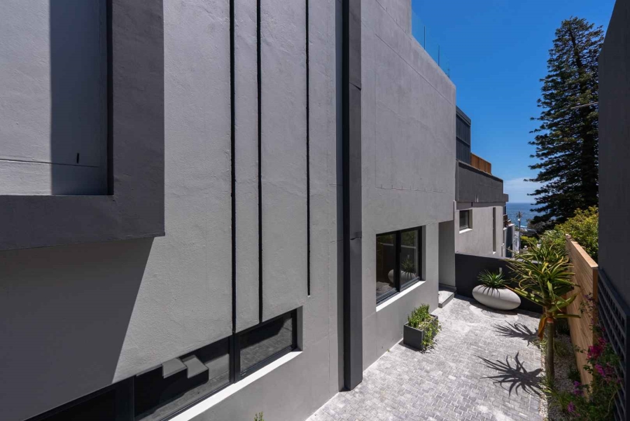 5 Bedroom Property for Sale in Camps Bay Western Cape